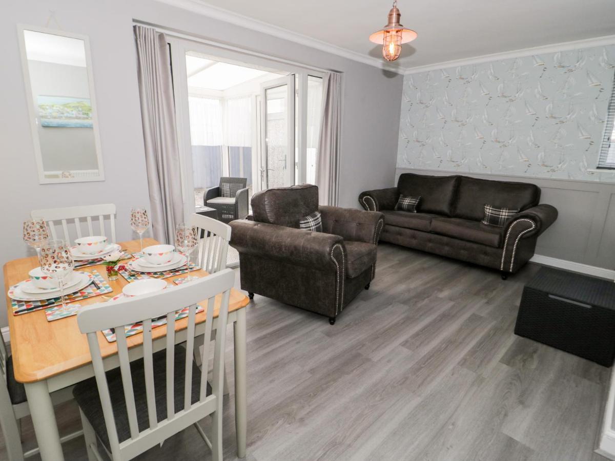 Seaside Retreat Villa Prestatyn Luaran gambar
