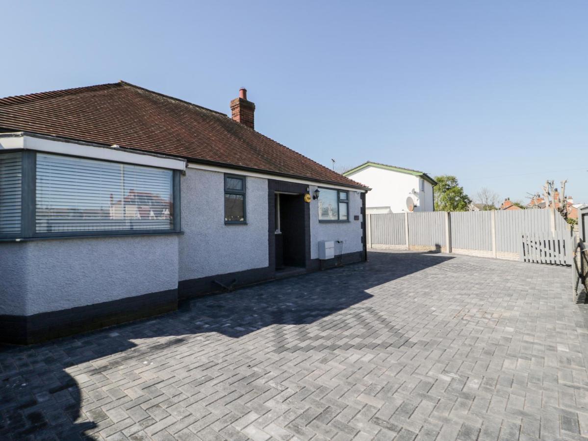 Seaside Retreat Villa Prestatyn Luaran gambar